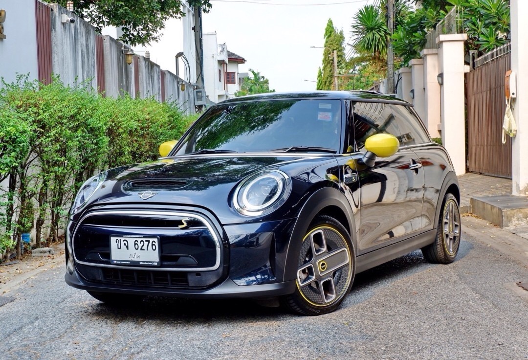 2021 Mini Cooper (Hatch) Look3 F55 (5 ประตู) สีน้ำเงิน