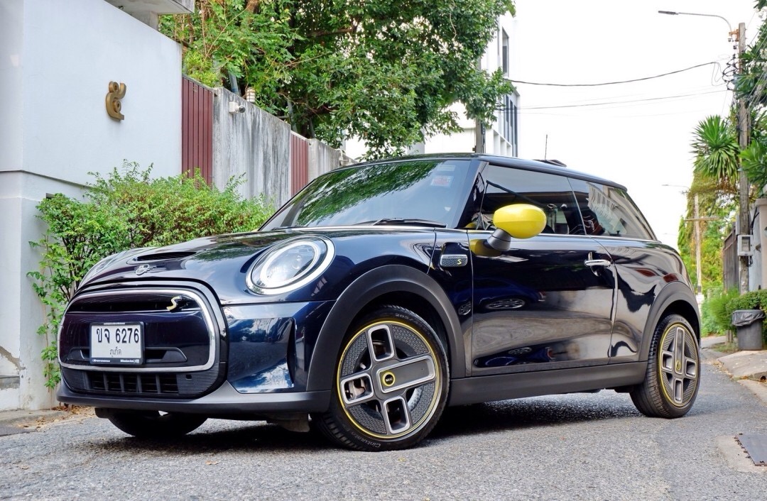 2021 Mini Cooper (Hatch) Look3 F55 (5 ประตู) สีน้ำเงิน (รูปที่ 3)