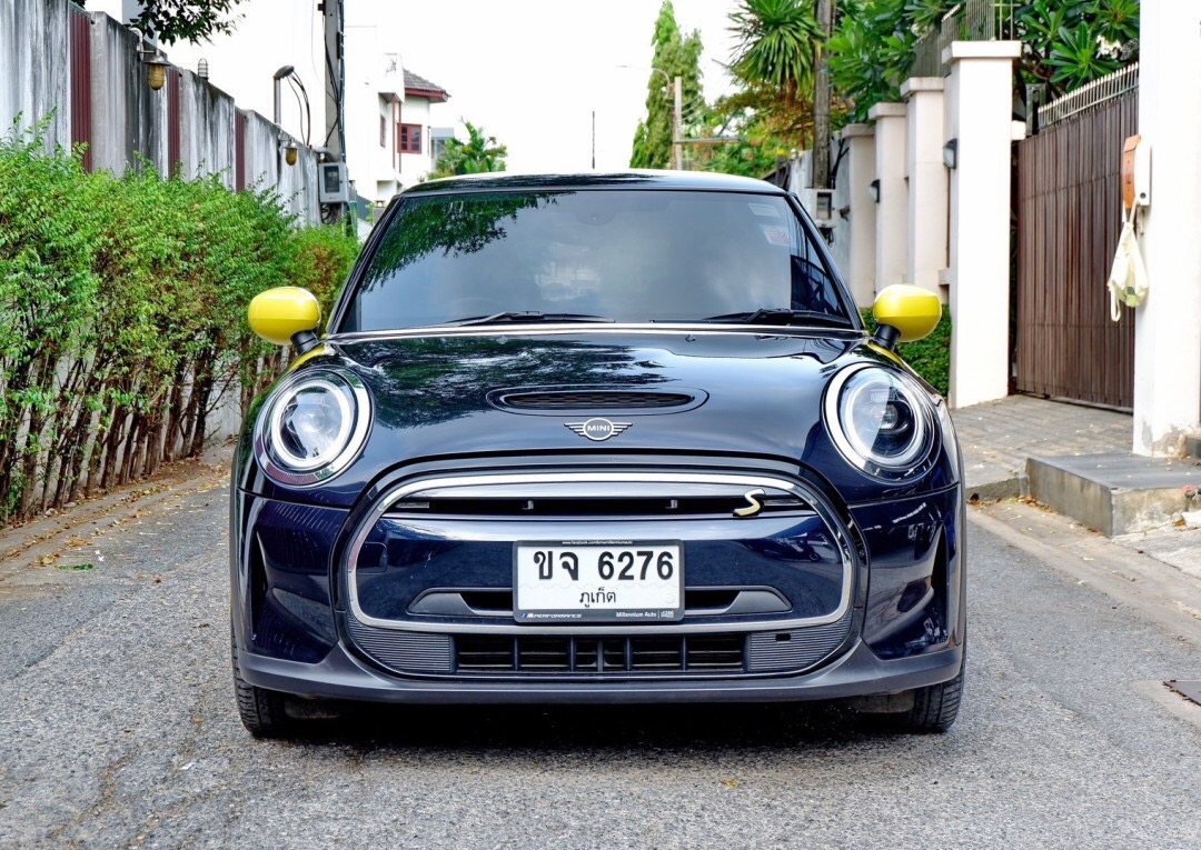 2021 Mini Cooper (Hatch) Look3 F55 (5 ประตู) สีน้ำเงิน (รูปที่ 4)
