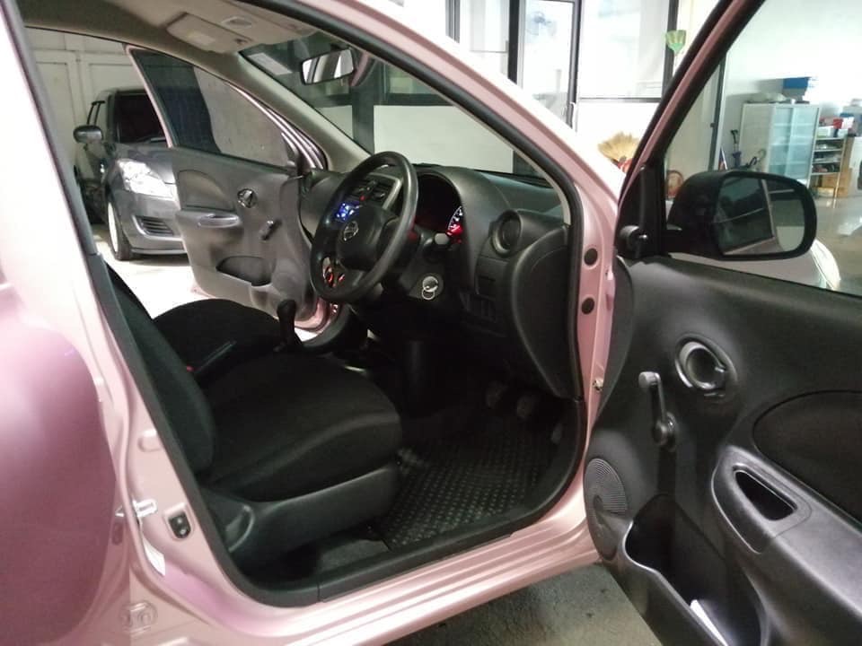 Nissan March ปี 2018 สีชมพู (รูปที่ 6)