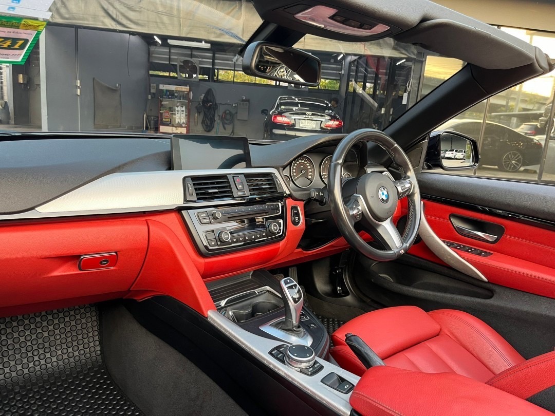 2016 BMW 420d Convertible Coupe Diesel สีดำ (รูปที่ 9)