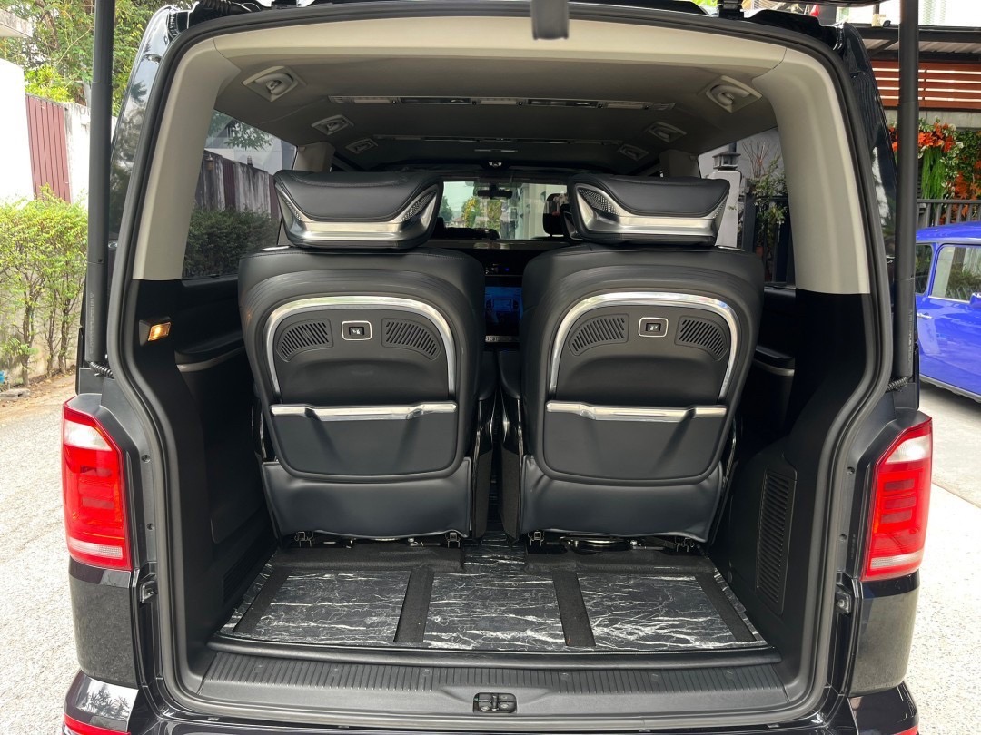 2019 Volkswagen Transporter (Caravelle) Transporter Shuttle สีดำ (รูปที่ 8)
