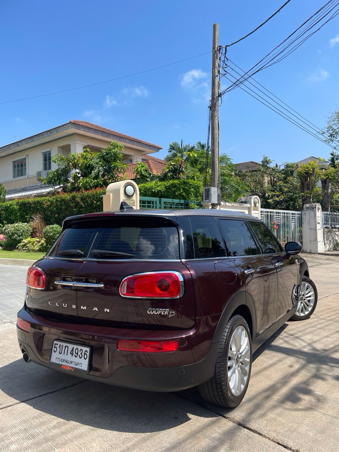 2019 Mini Clubman F54 สีน้ำตาล (รูปที่ 2)