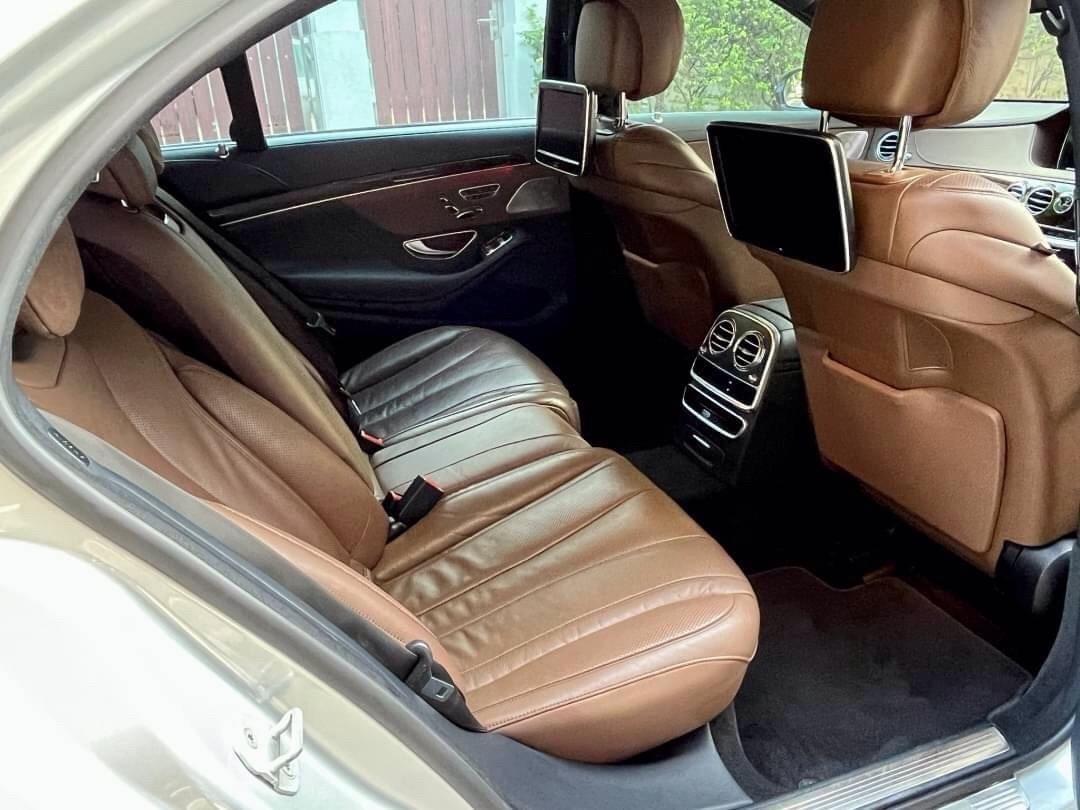 2015 Mercedes-Benz S-Class W222 S300 สีเทา (รูปที่ 5)