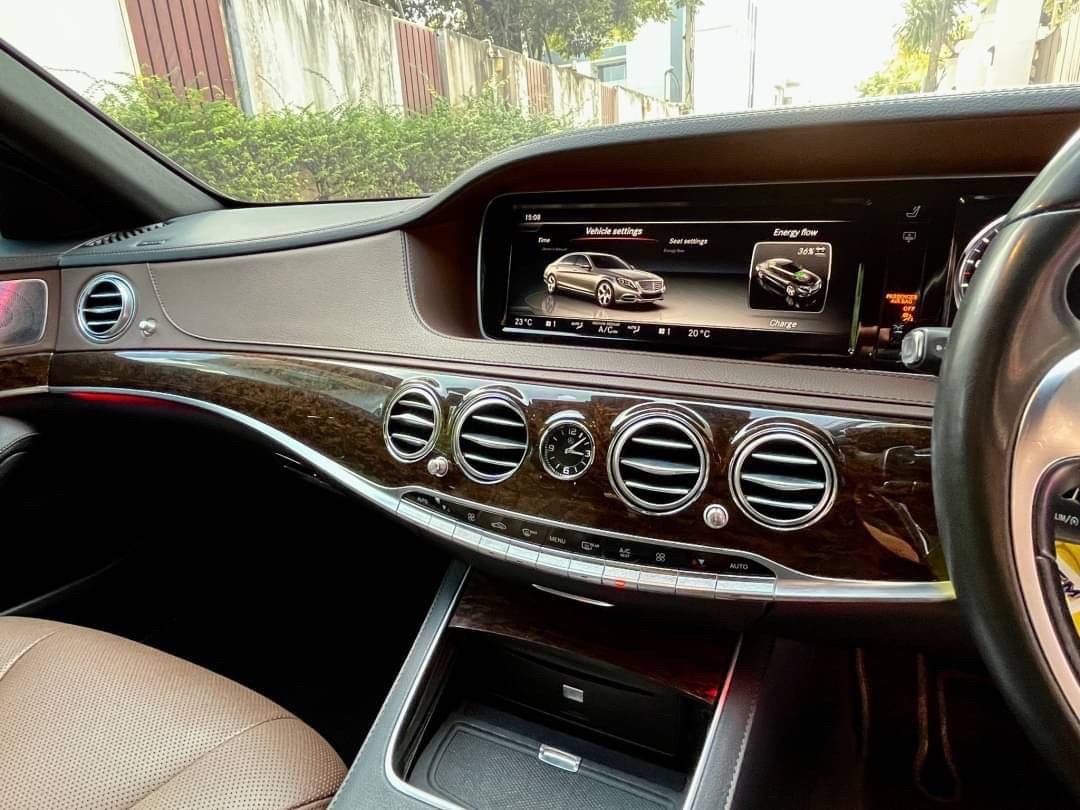 2015 Mercedes-Benz S-Class W222 S300 สีเทา (รูปที่ 3)