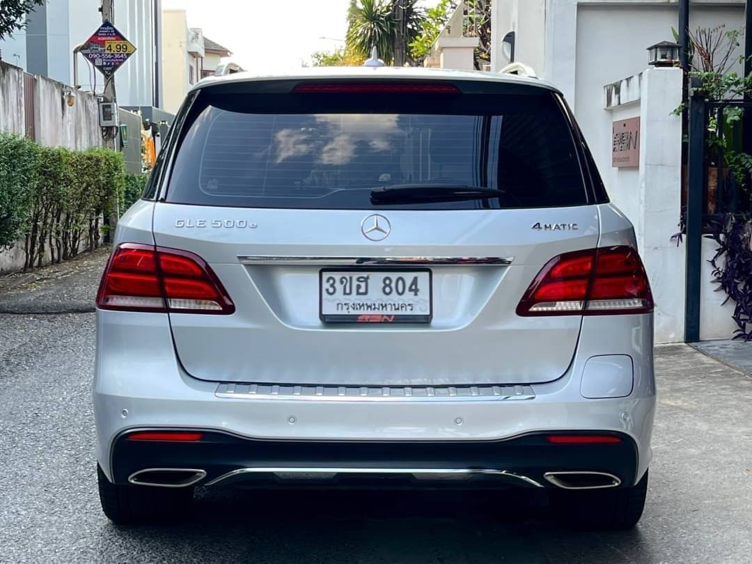 2017 Mercedes-Benz GLE-Class GLE500 สีเงิน (รูปที่ 3)