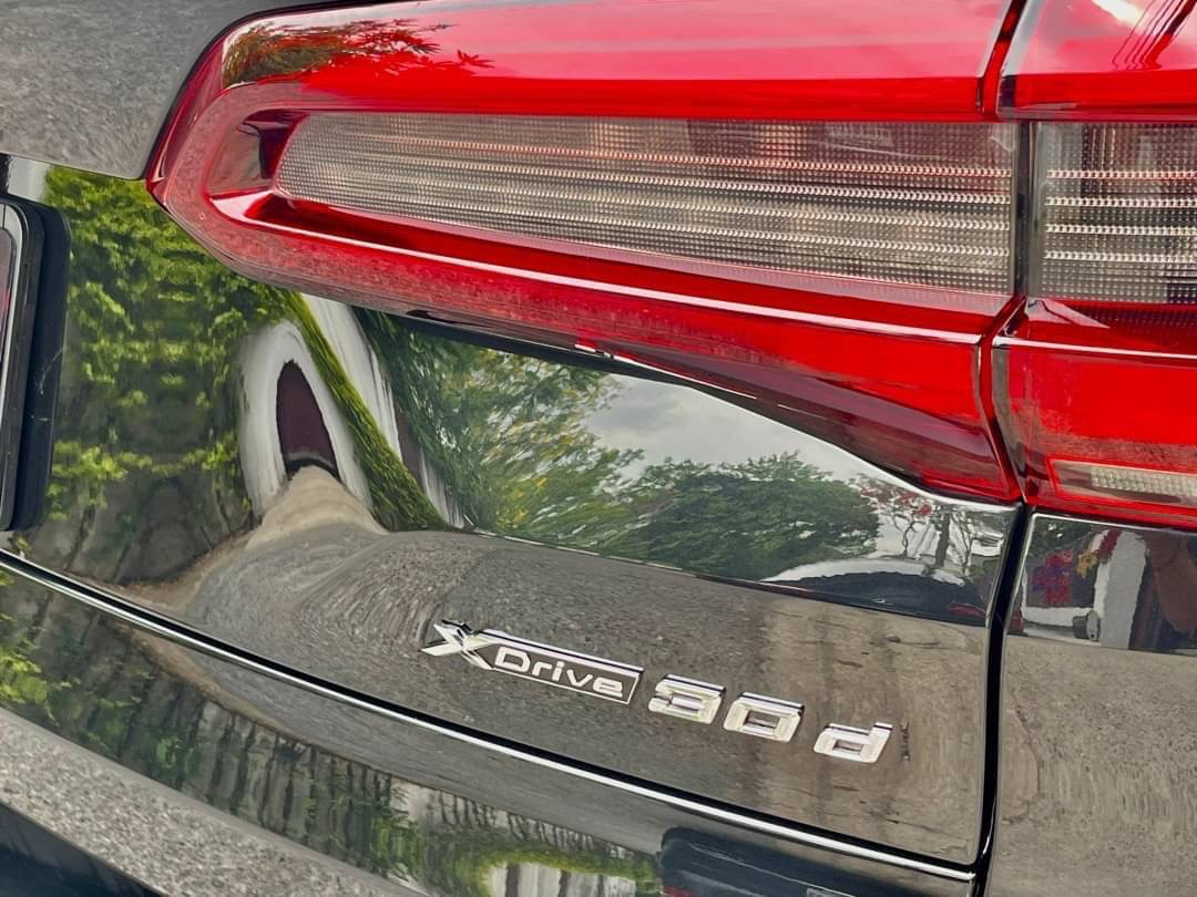 2020 BMW X5 G05 สีดำ (รูปที่ 9)
