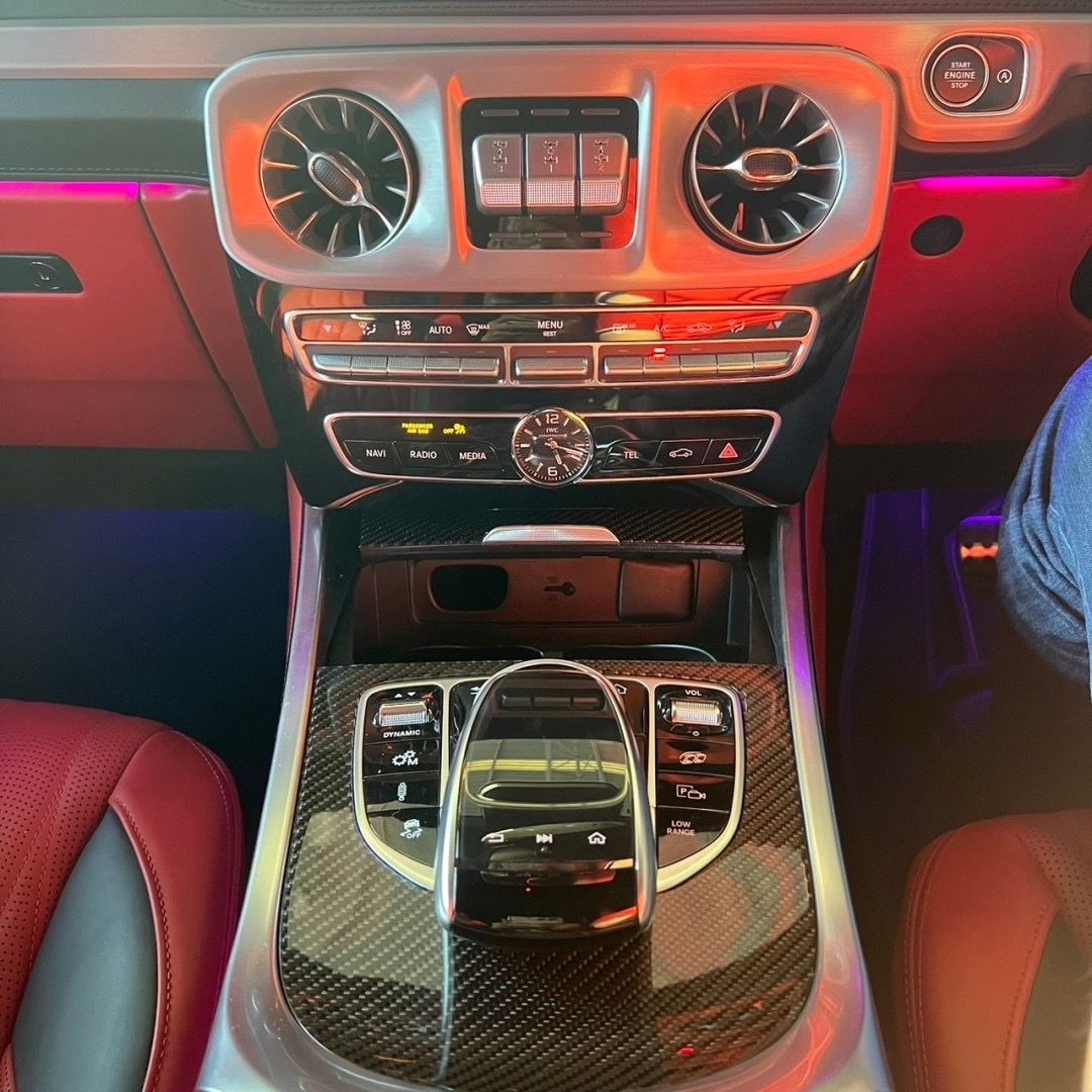 2020 Mercedes-Benz G-Class G 63 AMG สีดำ (รูปที่ 16)