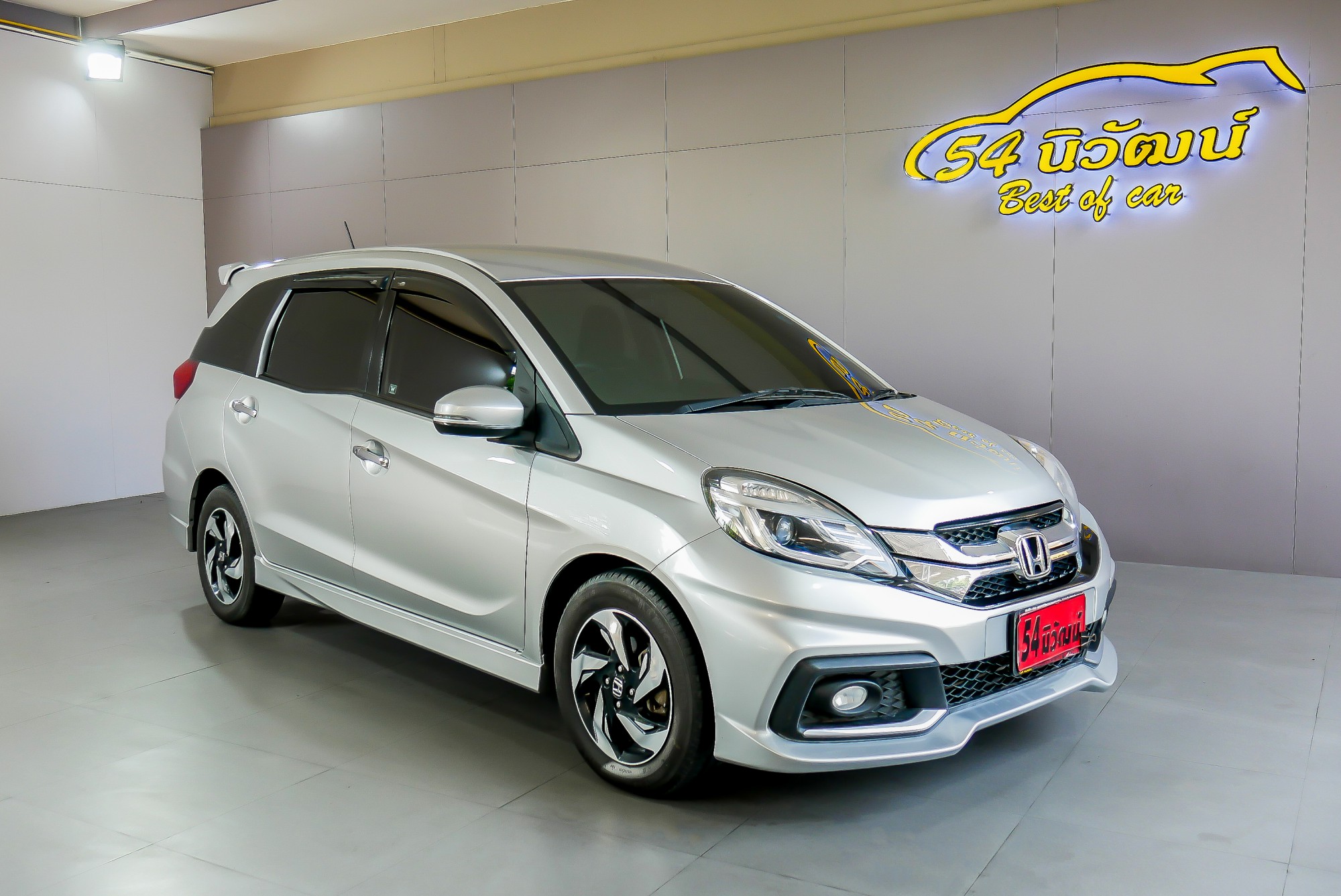 HONDA MOBILIO 1.5 RS AT สีเงิน ปี2015 (รูปที่ 2)