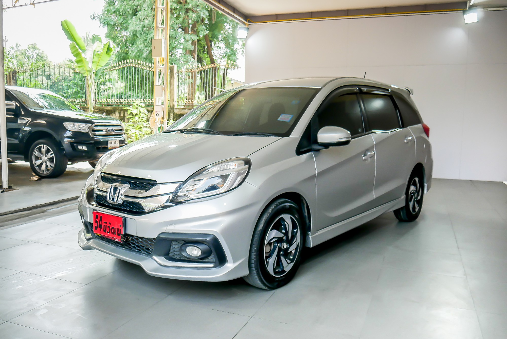 HONDA MOBILIO 1.5 RS AT สีเงิน ปี2015