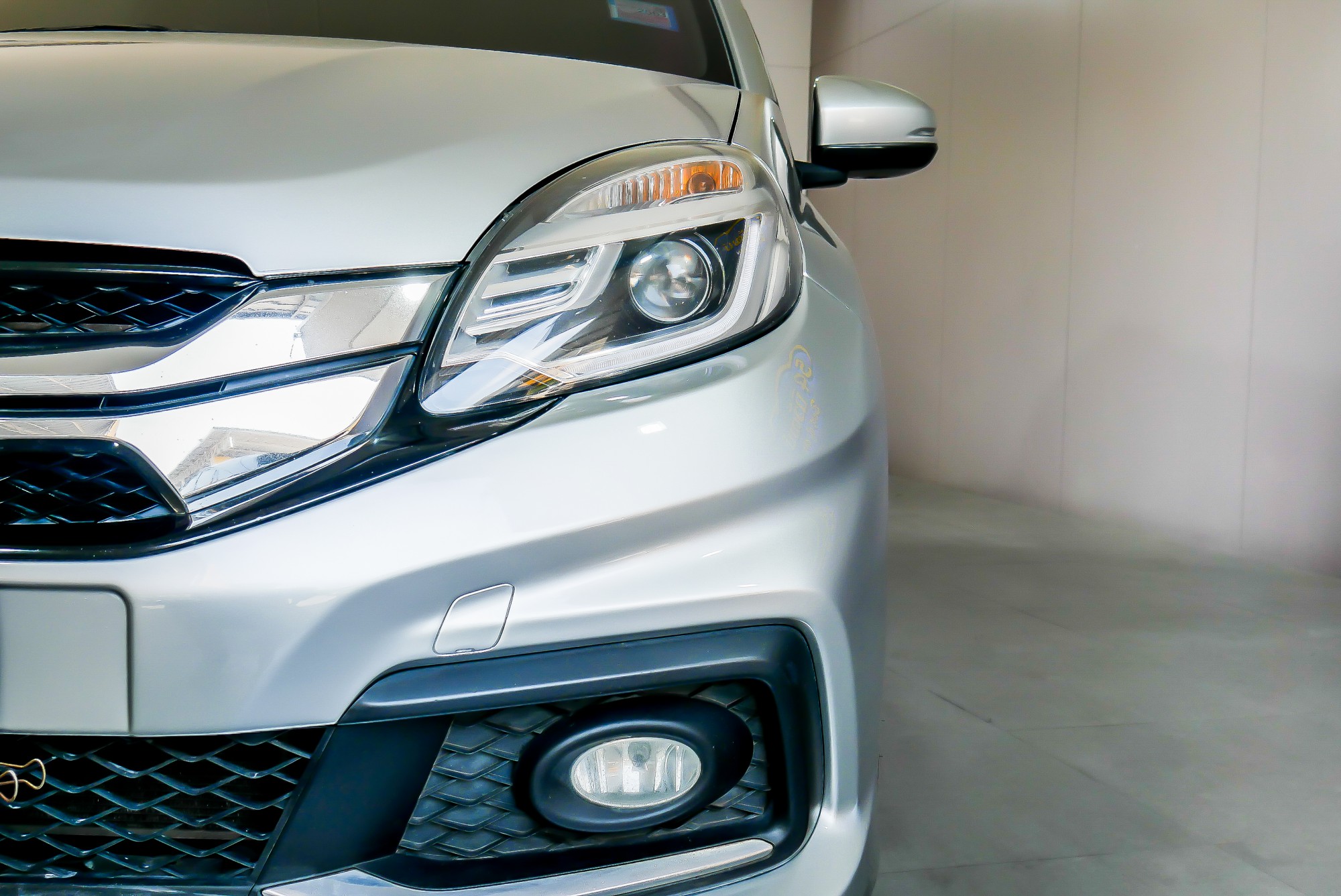 HONDA MOBILIO 1.5 RS AT สีเงิน ปี2015