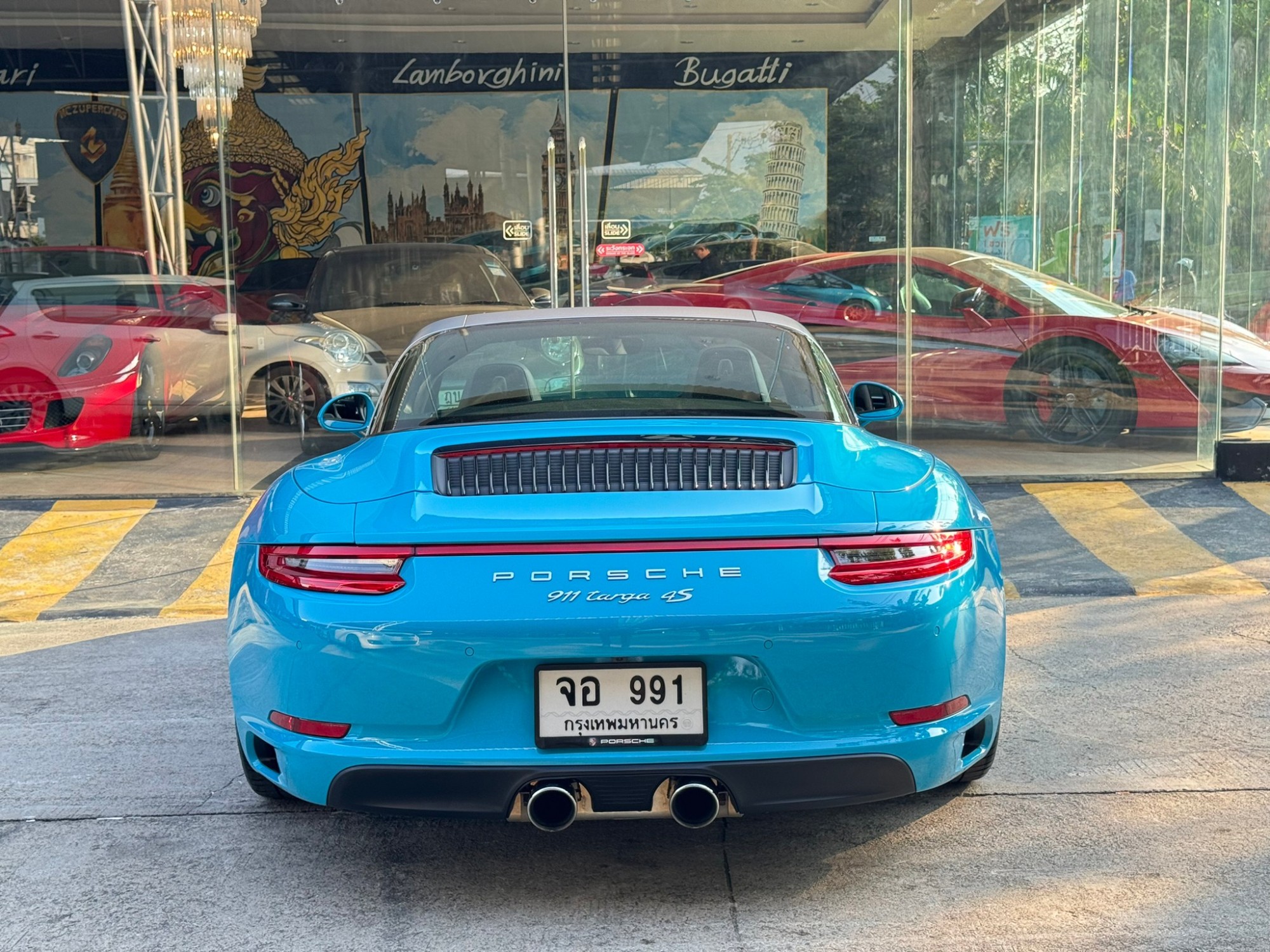 2017 Porsche 991.2 Targa 4s สีฟ้า (รูปที่ 6)