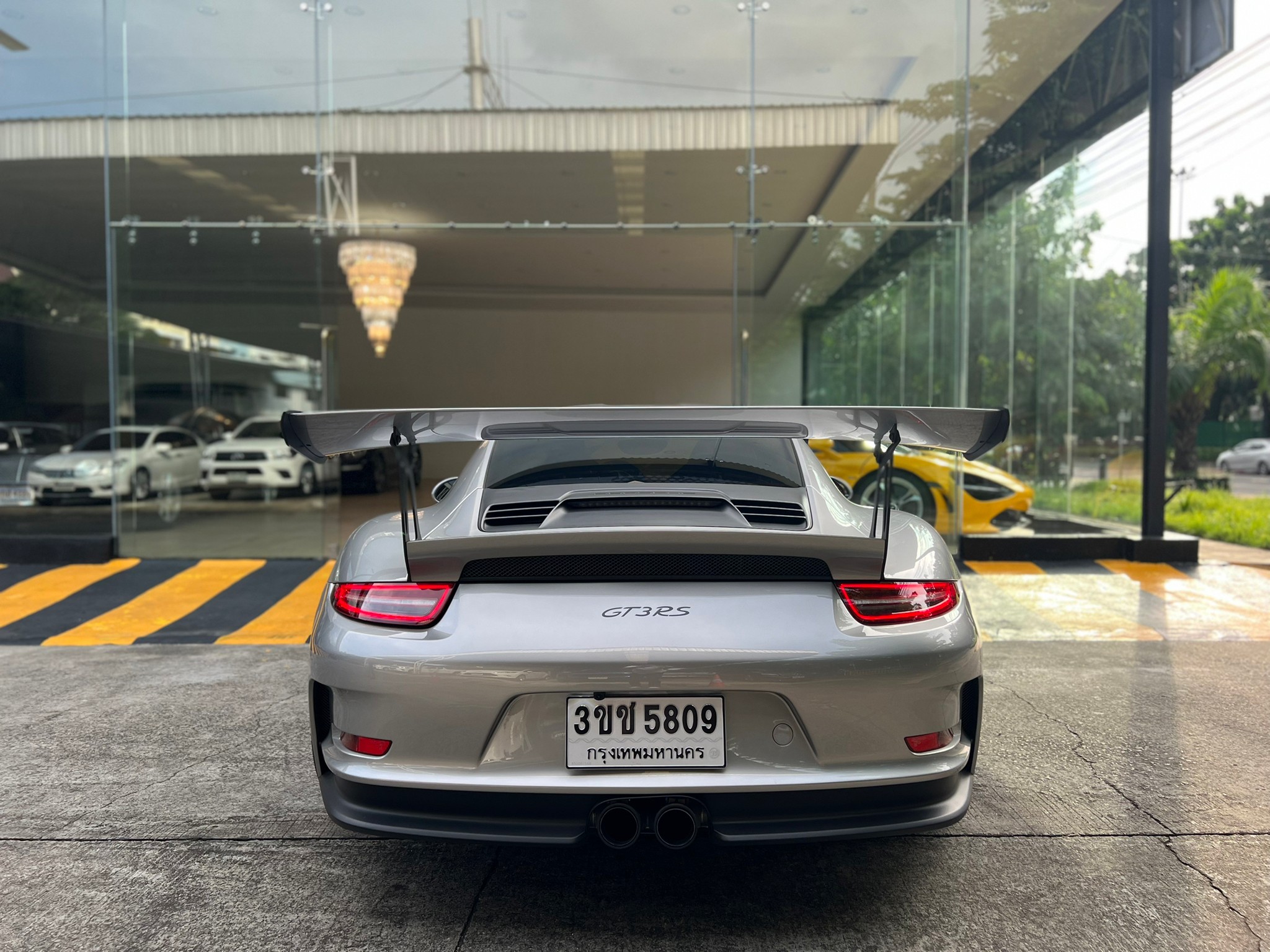 2016 Porsche 991.1 GT3 RS สีเทา (รูปที่ 5)