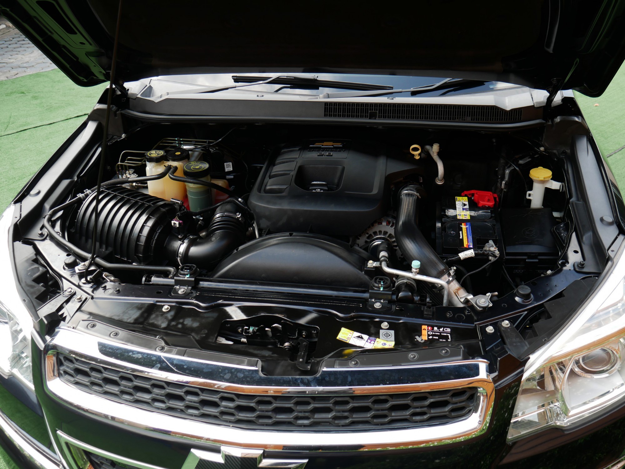 Chevrolet Colorado Gen2 โฉมแคป ปี 2015 สีดำ