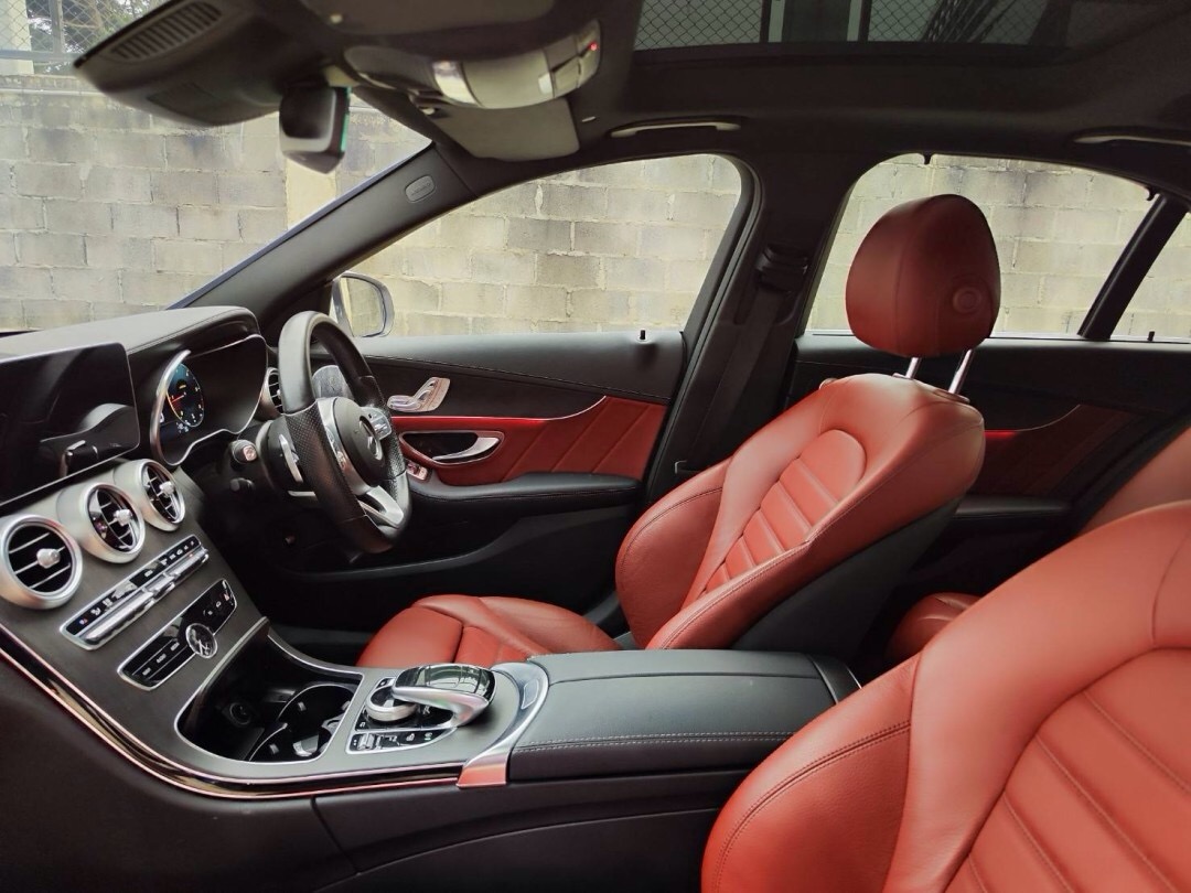 2021 Mercedes-Benz C-Class C 220 d สีขาว (รูปที่ 4)