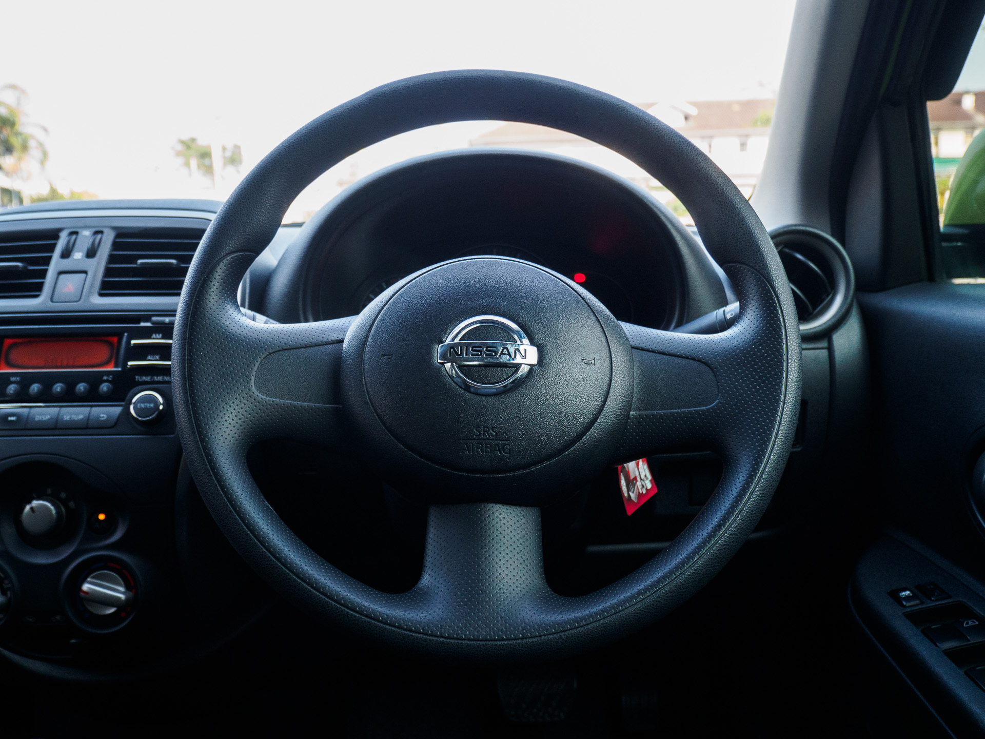 NISSAN MARCH 1.2EL (รูปที่ 15)