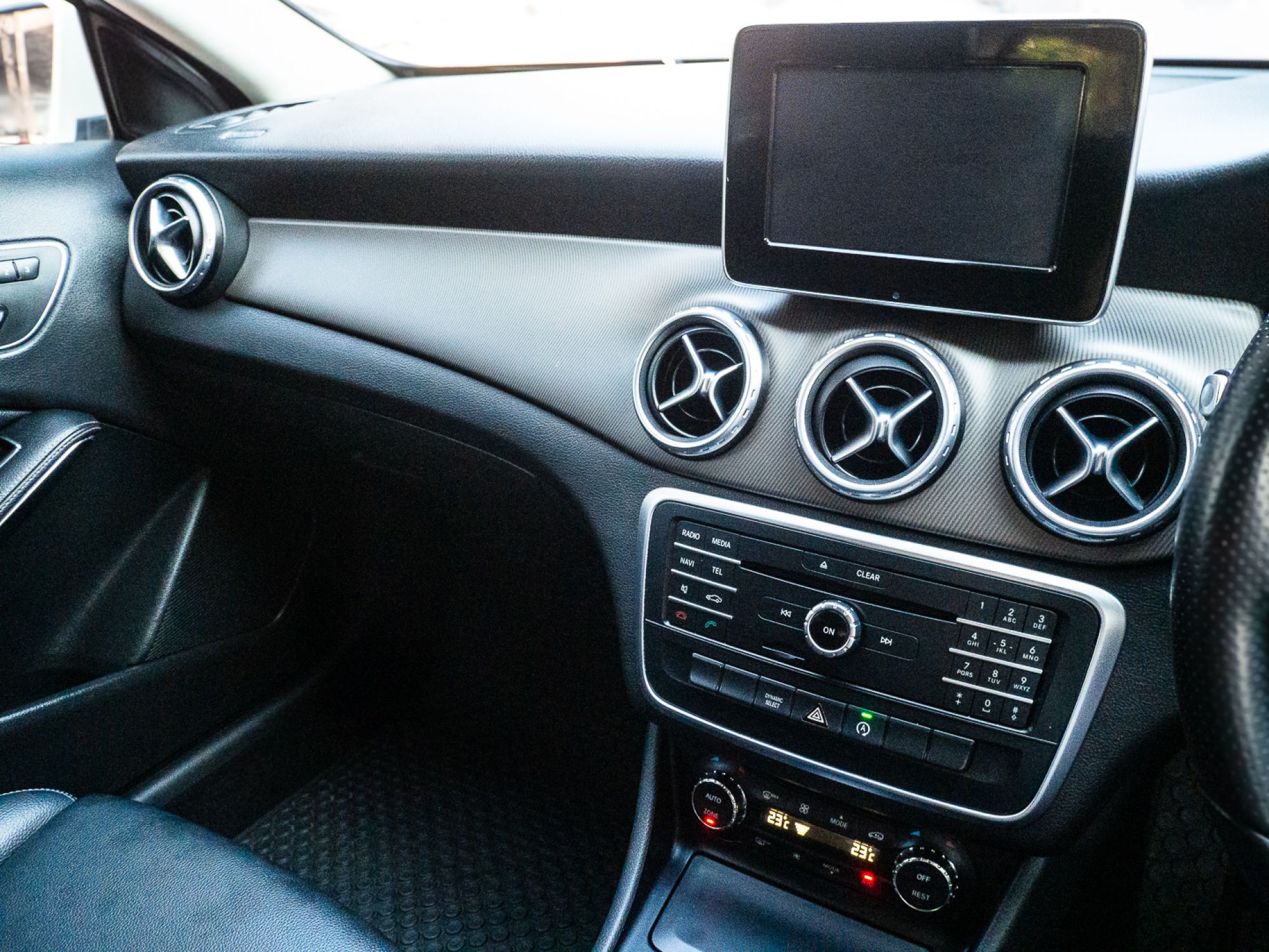 BENZ GLA 200 (รูปที่ 22)