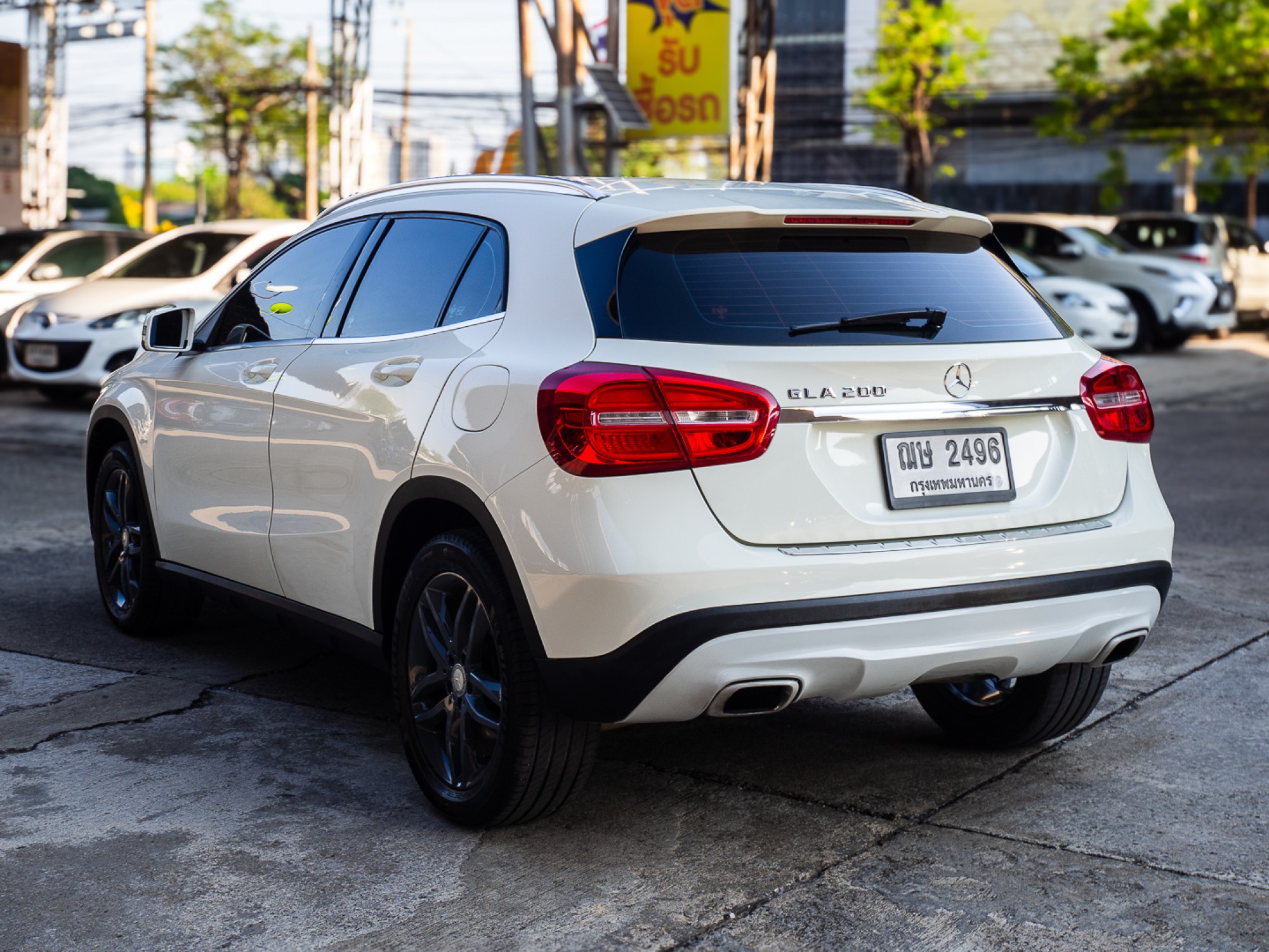 BENZ GLA 200 (รูปที่ 12)