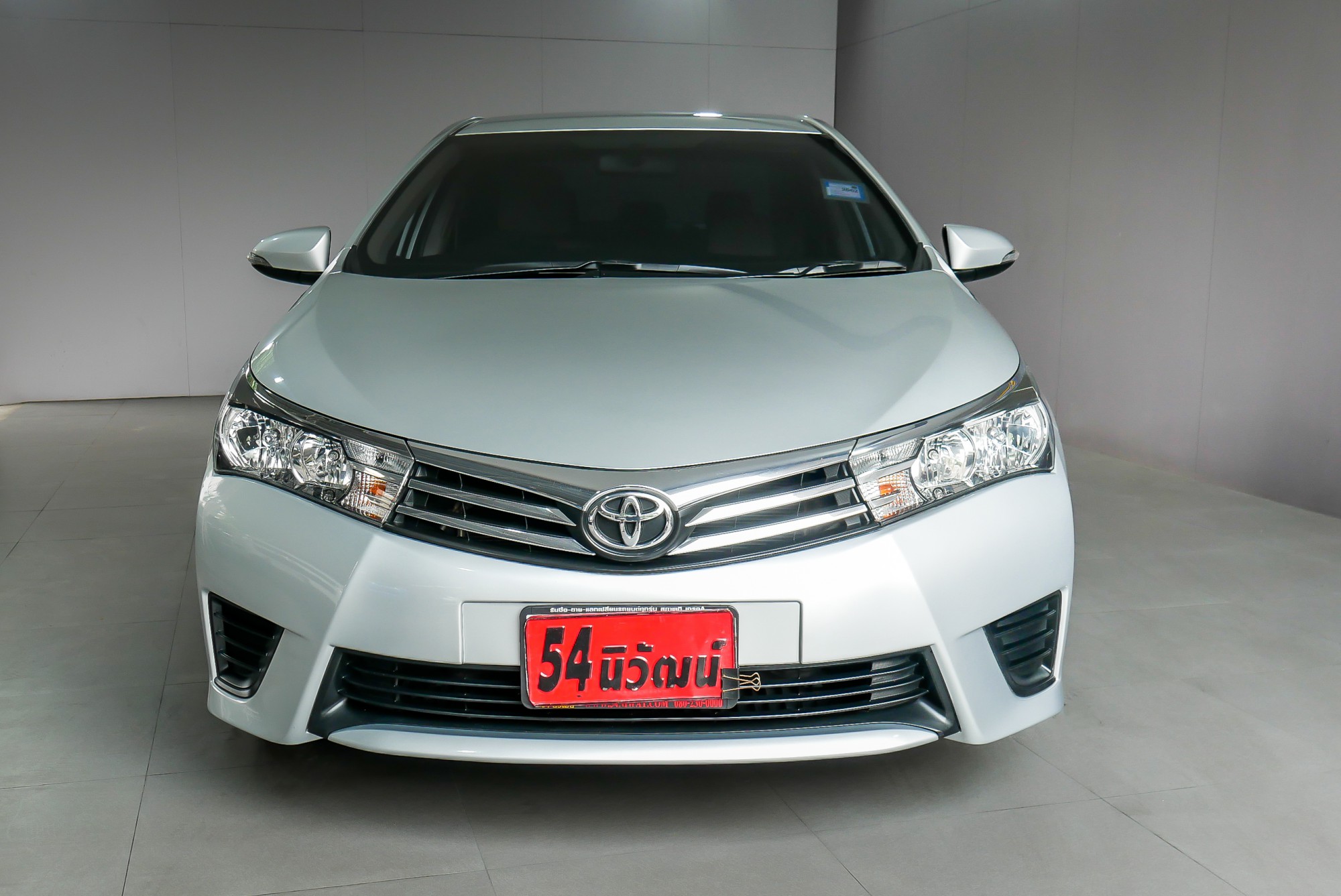 TOYOTA ALTIS 1.6 G AT สีเงิน ปี2014 (รูปที่ 2)