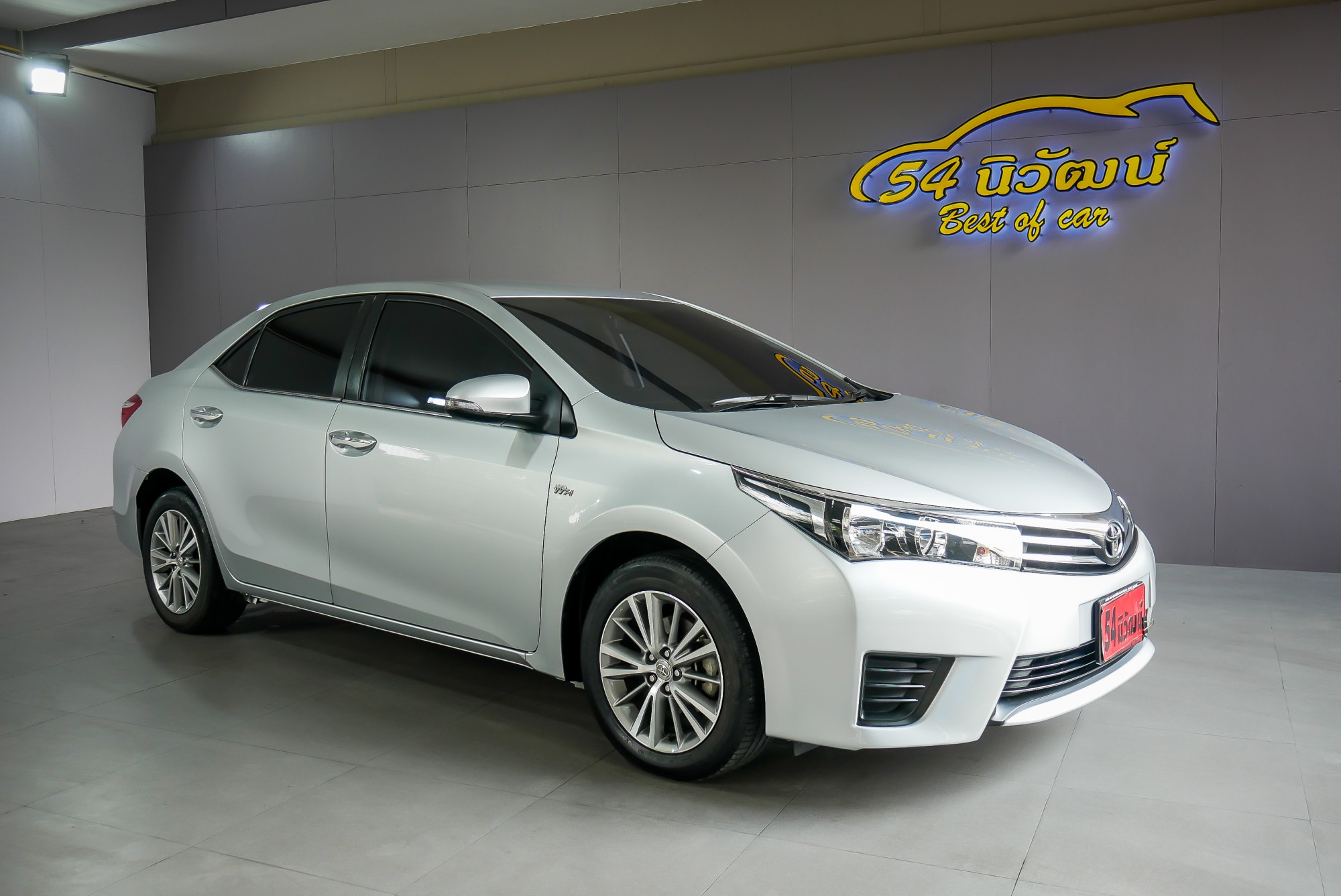 TOYOTA ALTIS 1.6 G AT สีเงิน ปี2014