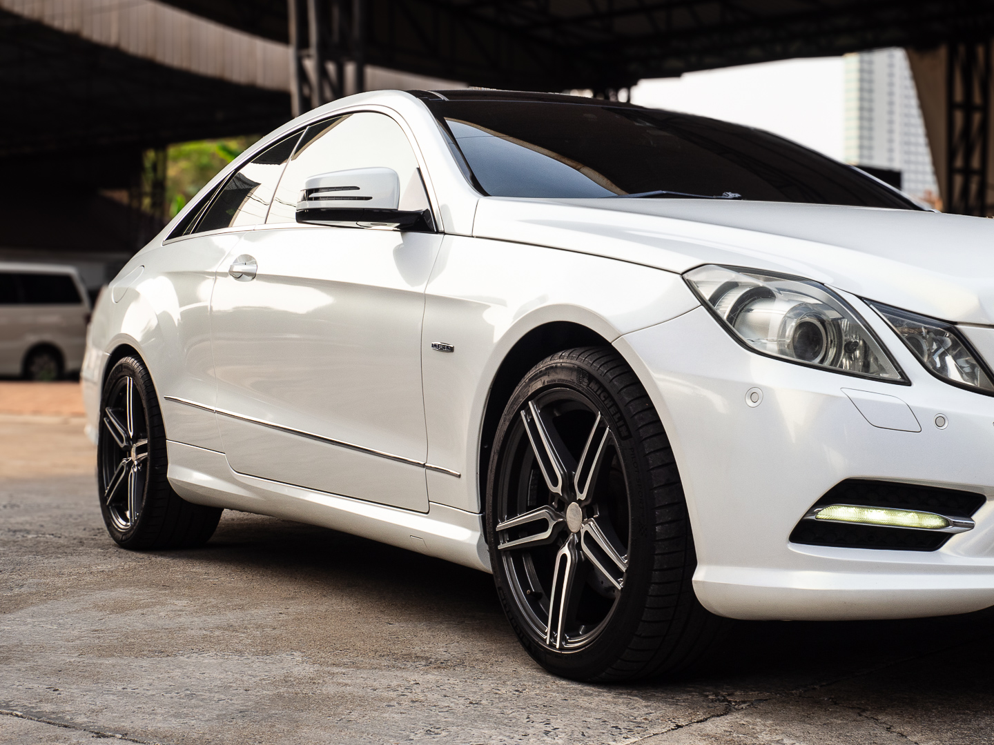 BENZ E200 COUPE (รูปที่ 5)