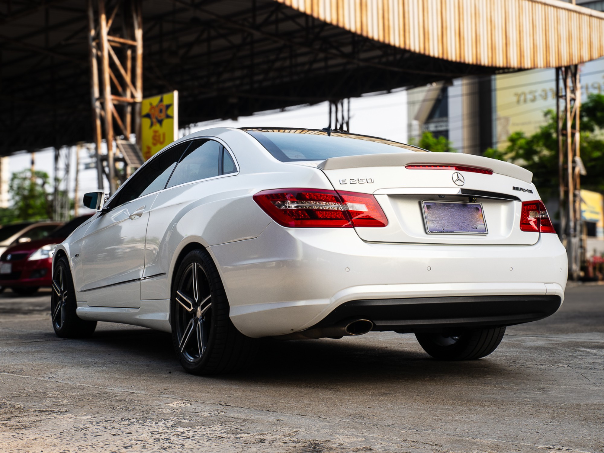 BENZ E200 COUPE (รูปที่ 11)