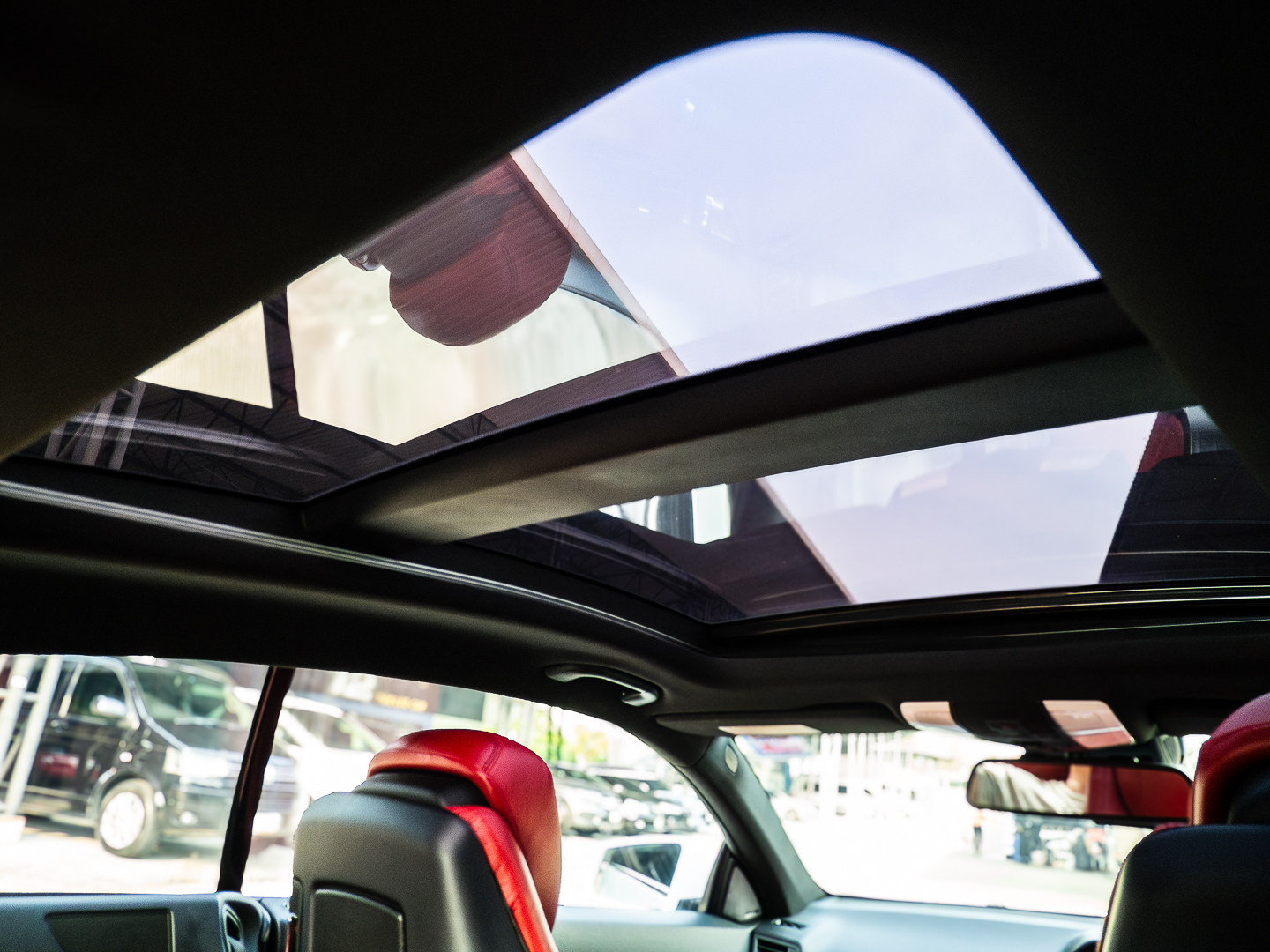 BENZ E200 COUPE (รูปที่ 10)