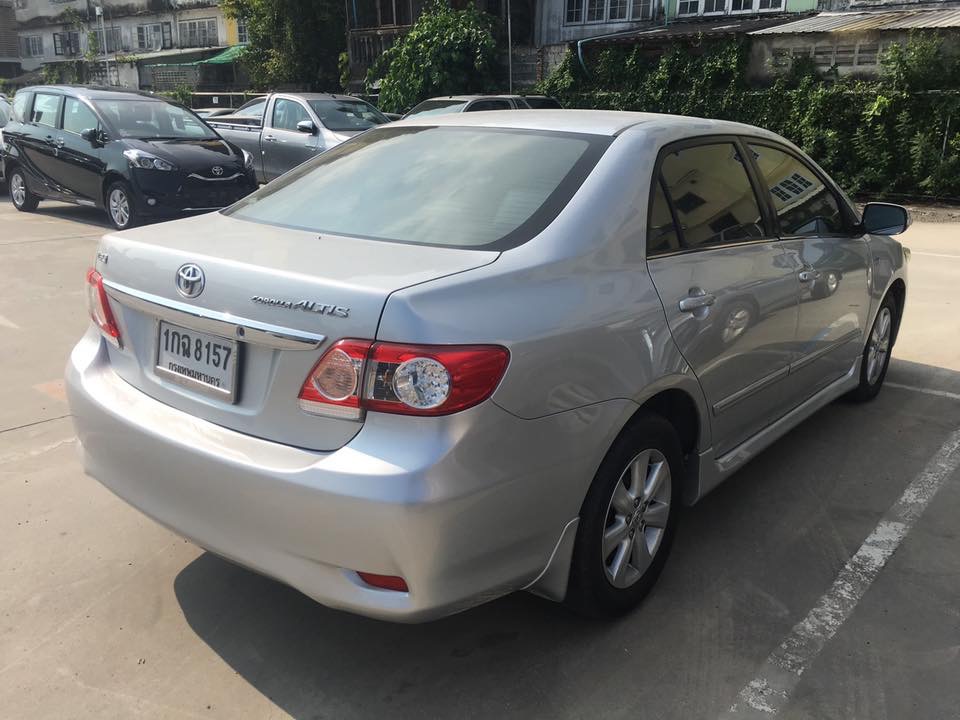 Toyota Corolla Altis ปี 2012 สีเงิน (รูปที่ 4)