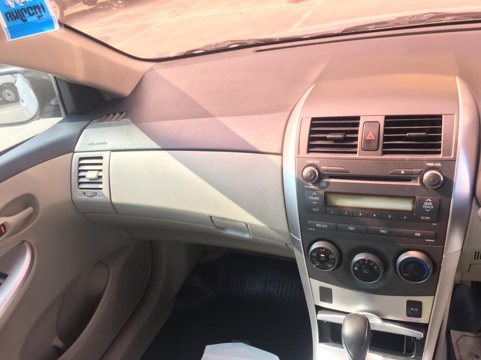 Toyota Corolla Altis ปี 2012 สีเงิน (รูปที่ 11)