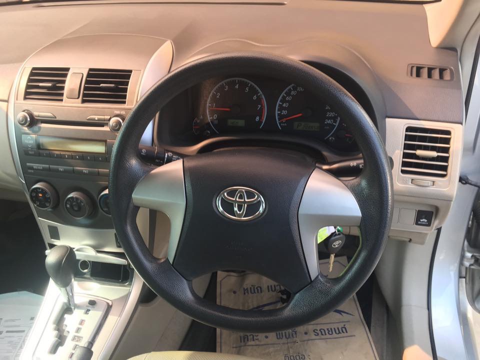 Toyota Corolla Altis ปี 2012 สีเงิน (รูปที่ 12)