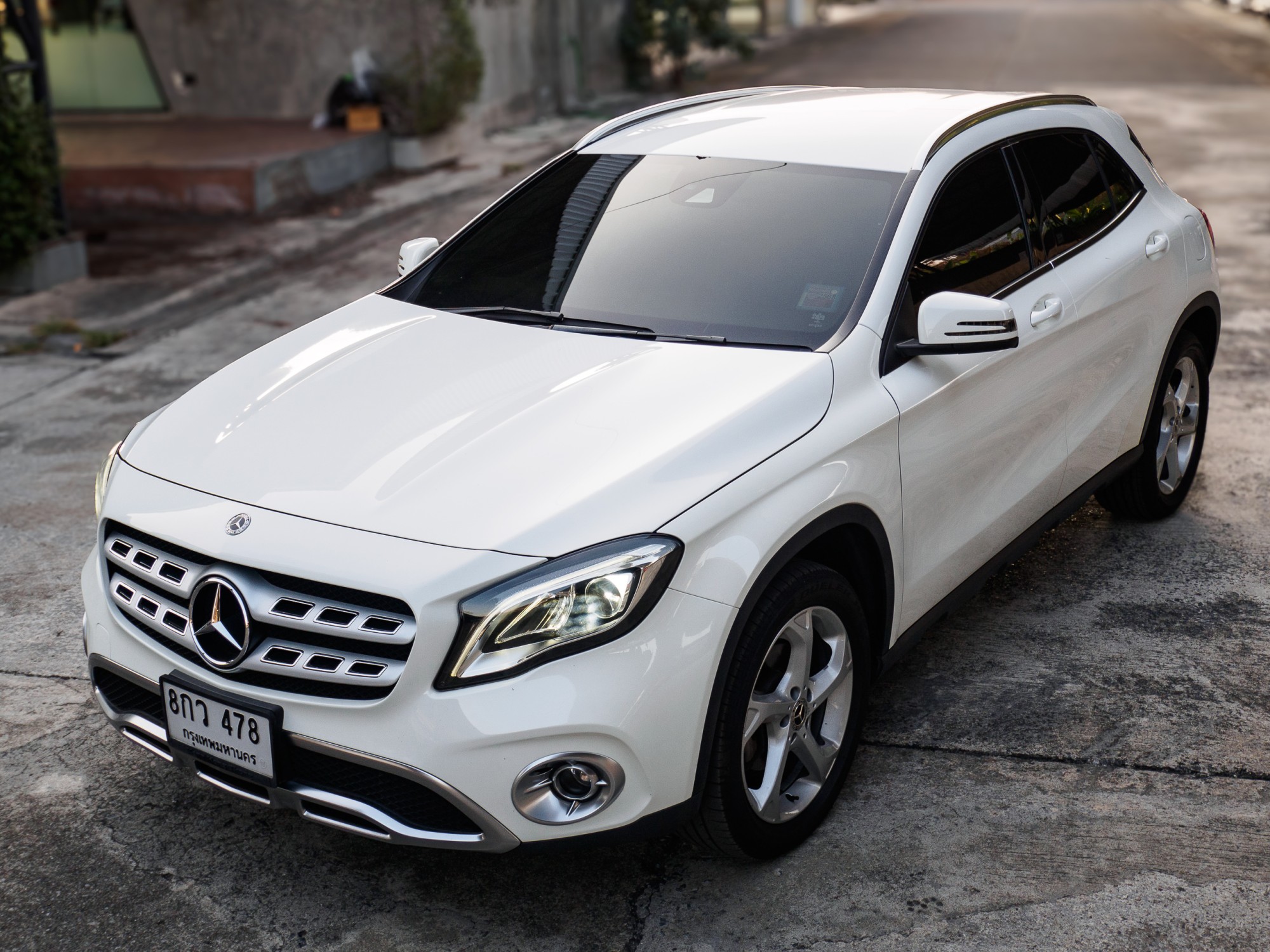 MERCEDES BENZ GLA200 (รูปที่ 7)