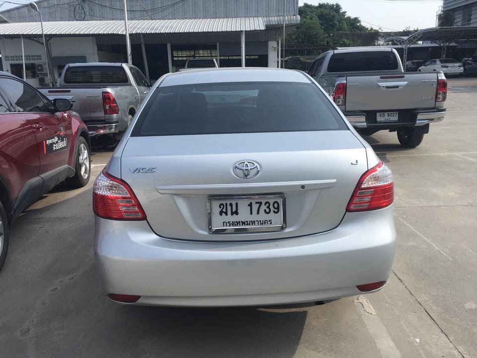 Toyota Vios ปี 2012 สีเงิน (รูปที่ 5)