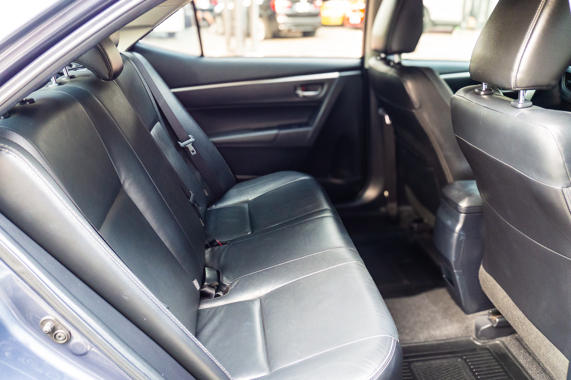 TOYOTA ALTIS 1.8S (รูปที่ 24)
