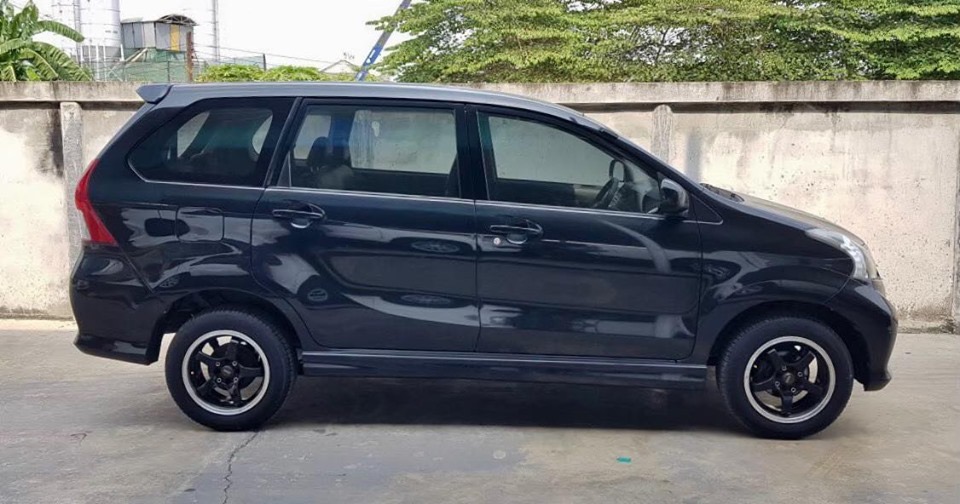 Toyota Avanza ปี 2013 สีดำ (รูปที่ 5)
