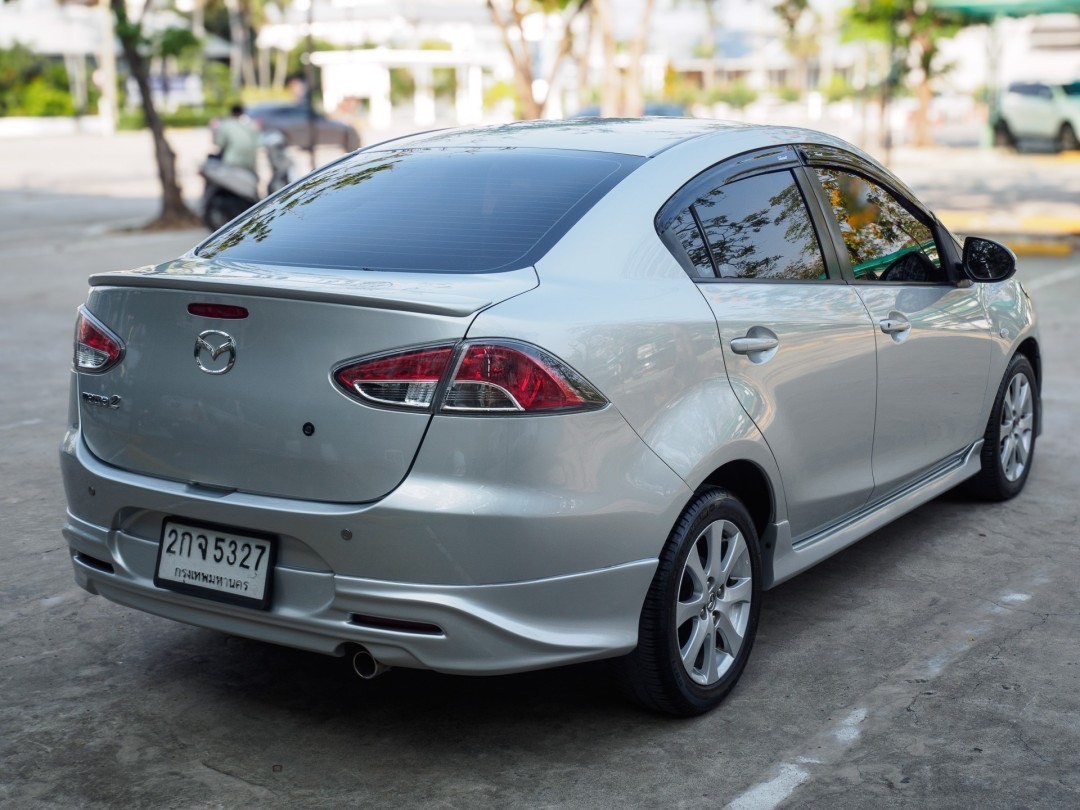 2013 Mazda 2 Elegance (4 ประตู) สีเงิน (รูปที่ 17)