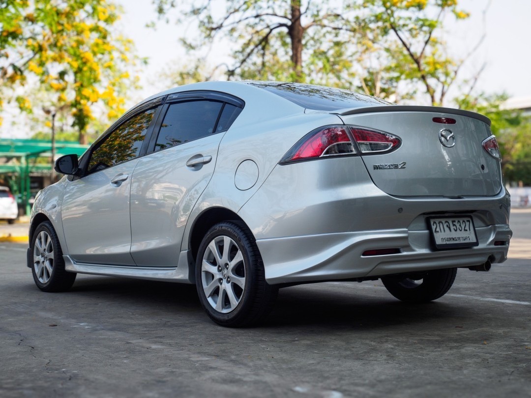 2013 Mazda 2 Elegance (4 ประตู) สีเงิน (รูปที่ 15)