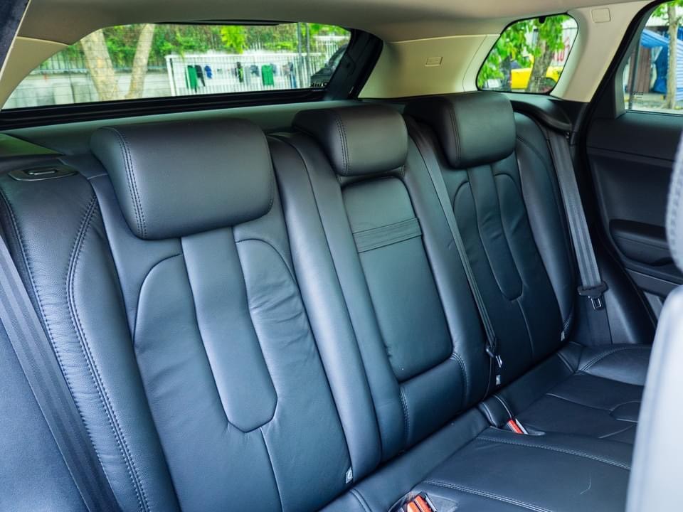 2014 Land Rover Range Rover Evoque สีเทา (รูปที่ 6)