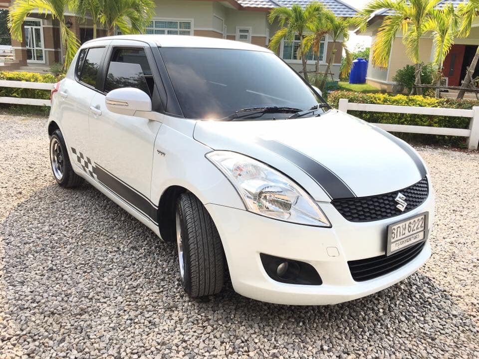 Suzuki Swift ปี 2013 สีขาว (รูปที่ 2)