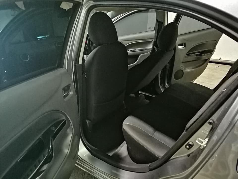 Mitsubishi Attrage ปี 2018 สีเทา (รูปที่ 8)