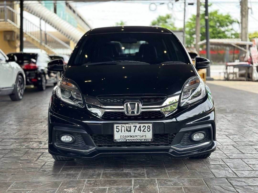 2016 Honda Mobilio สีดำ (รูปที่ 2)