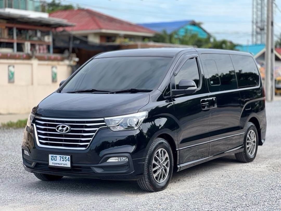 2018 Hyundai H-1 สีดำ (รูปที่ 15)