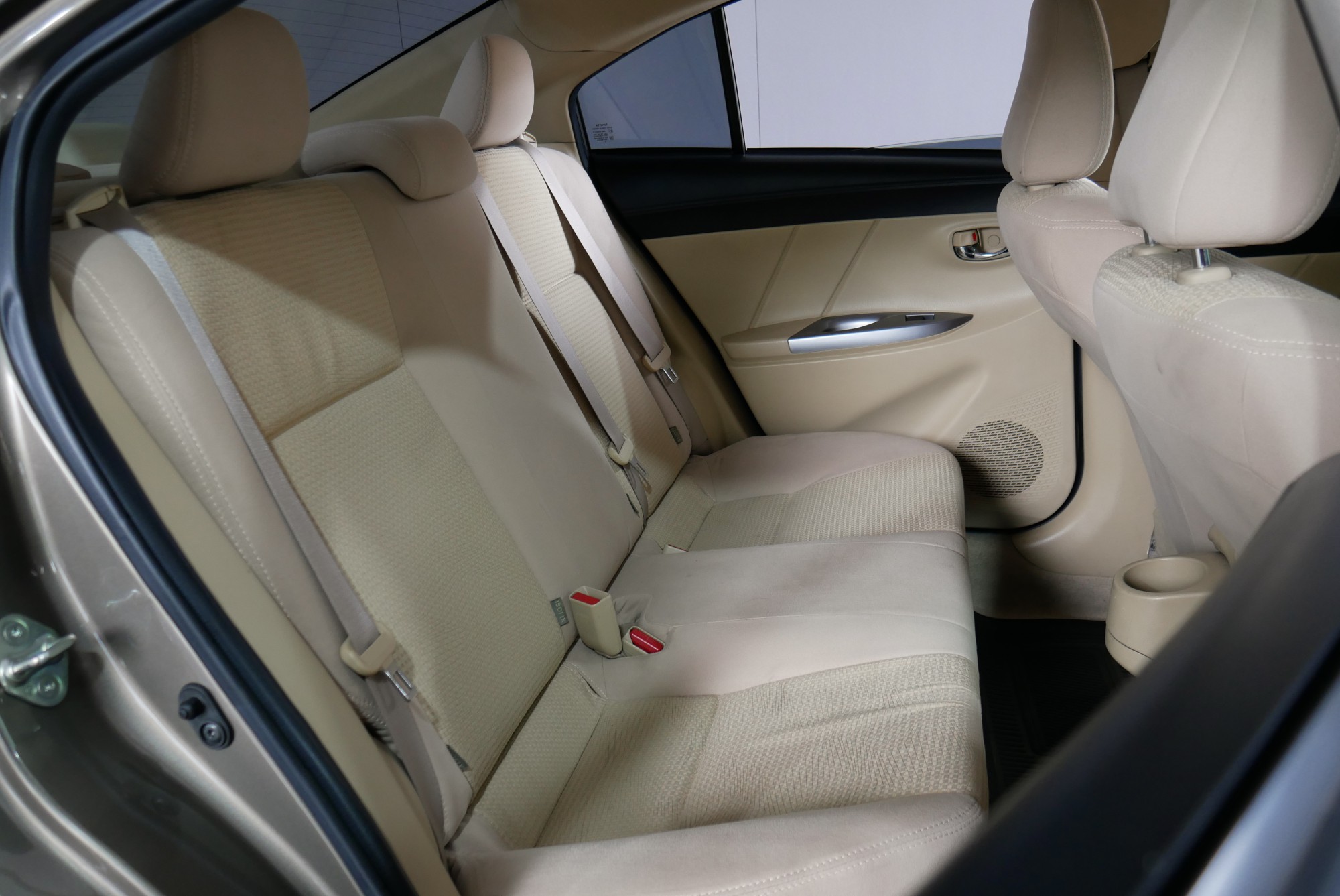 2015 TOYOTA VIOS 1.5 G AT ปี 2015 สีน้ำตาล (รูปที่ 12)