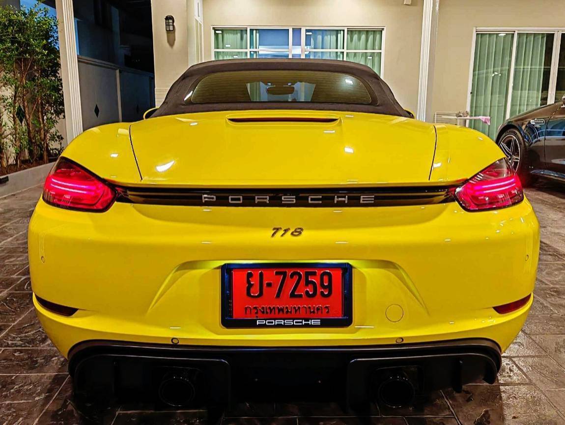 2020 Porsche 718 Boxster สีเหลือง (รูปที่ 8)