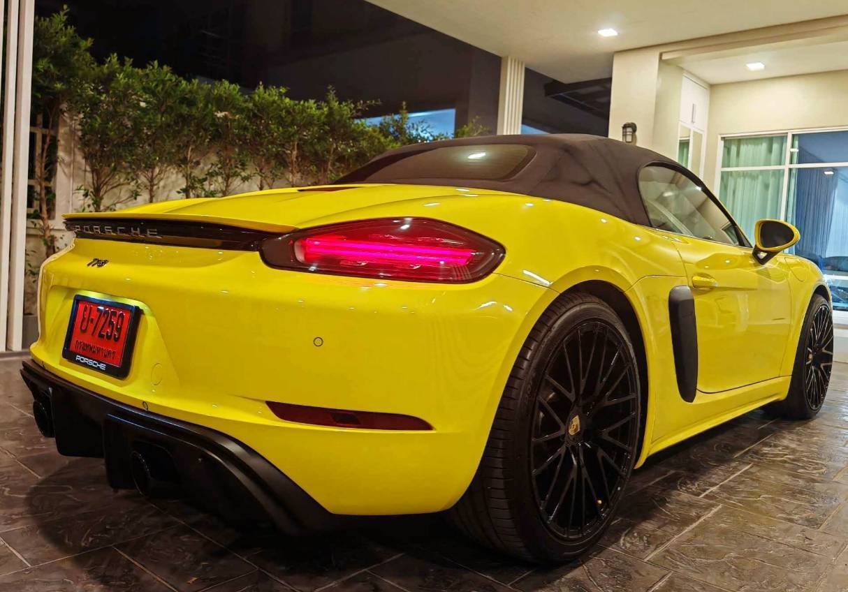 2020 Porsche 718 Boxster สีเหลือง (รูปที่ 5)