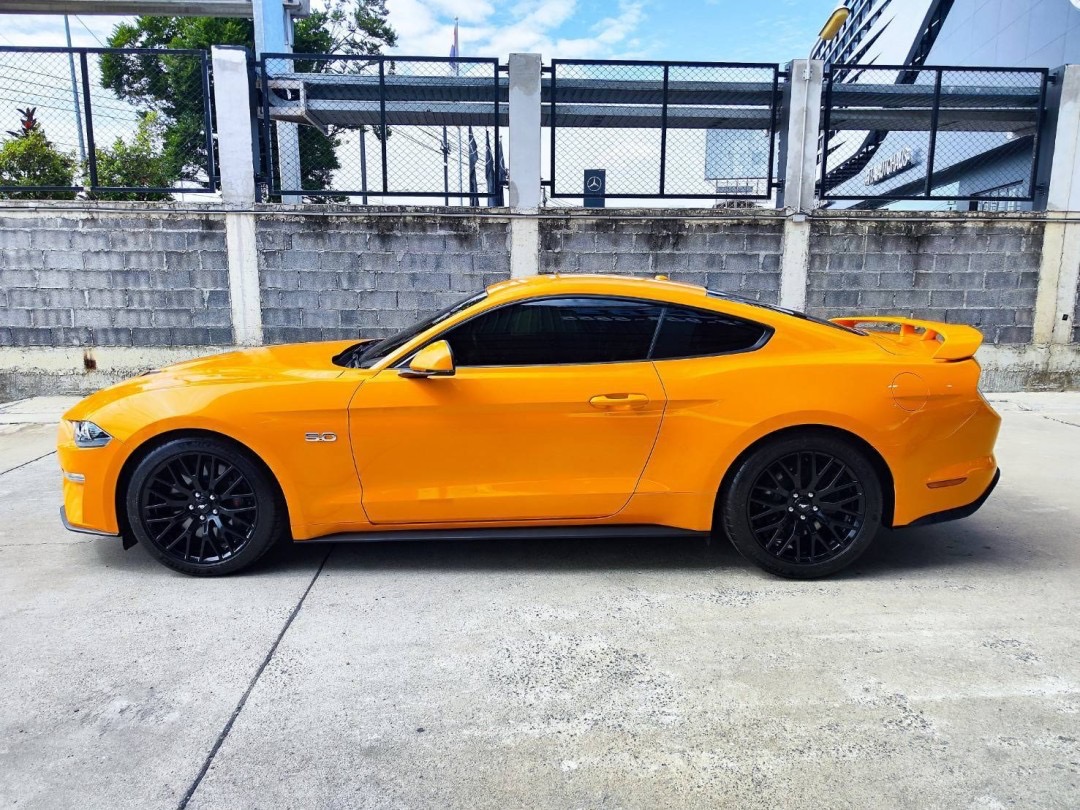 2019 Ford Mustang สีส้ม (รูปที่ 11)