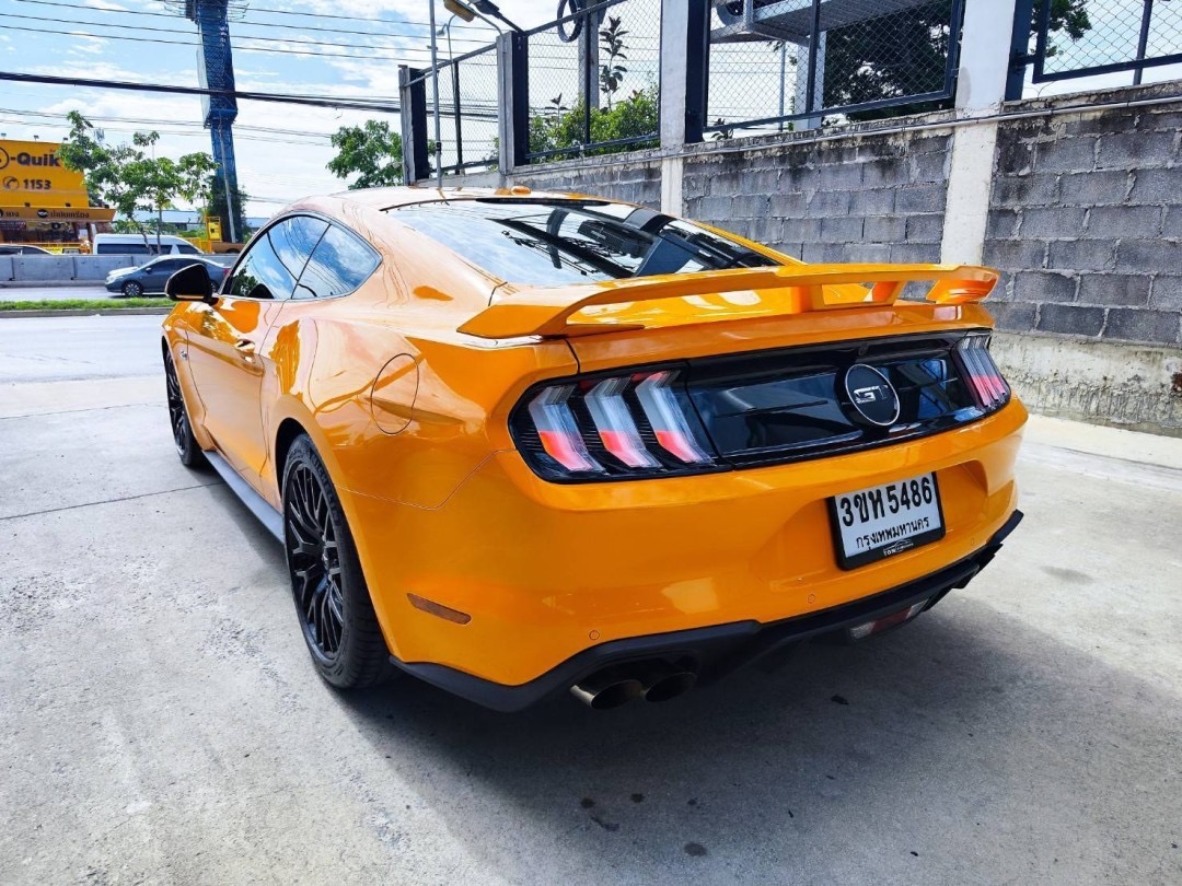 2019 Ford Mustang สีส้ม (รูปที่ 15)