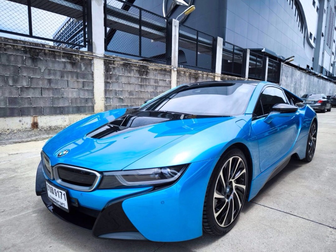 2011 BMW i8 สีน้ำเงิน (รูปที่ 2)