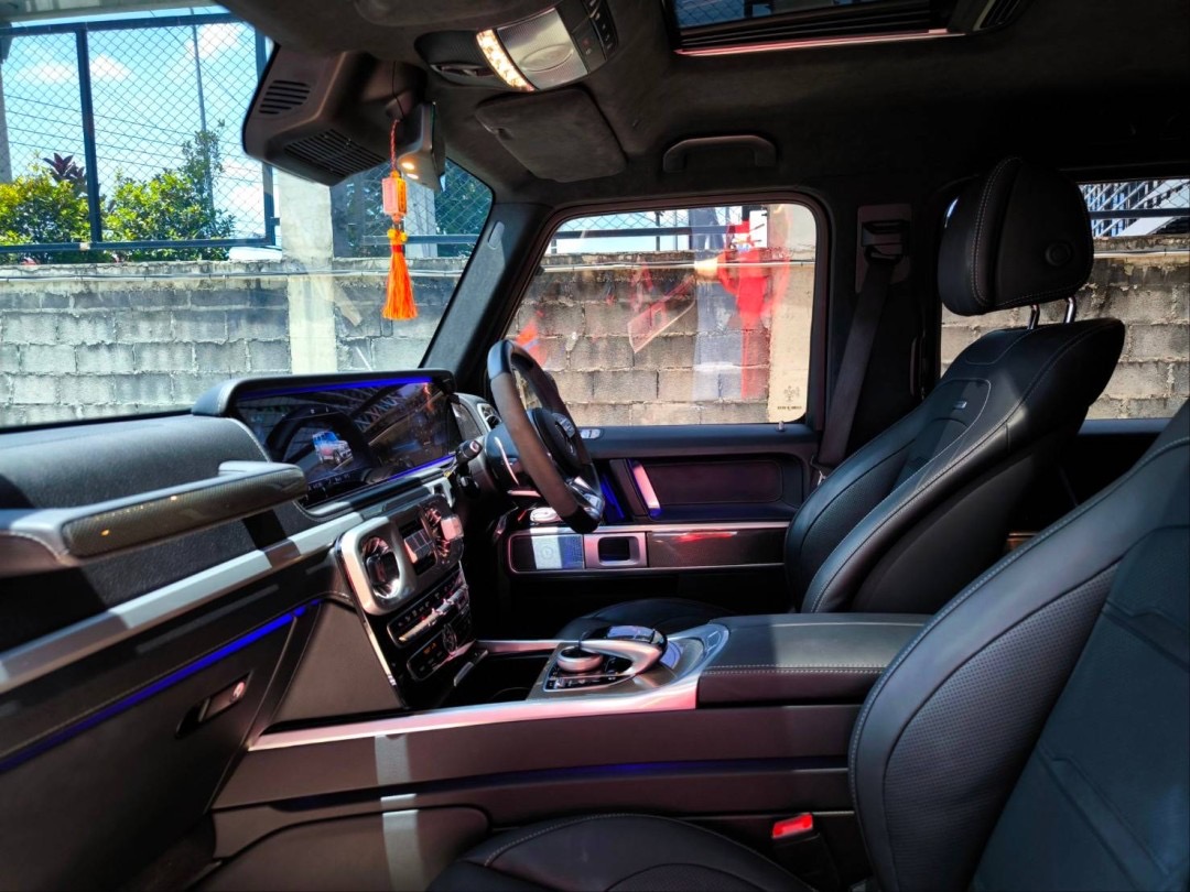 2022 Mercedes-Benz G-Class G 63 AMG สีเทา (รูปที่ 4)