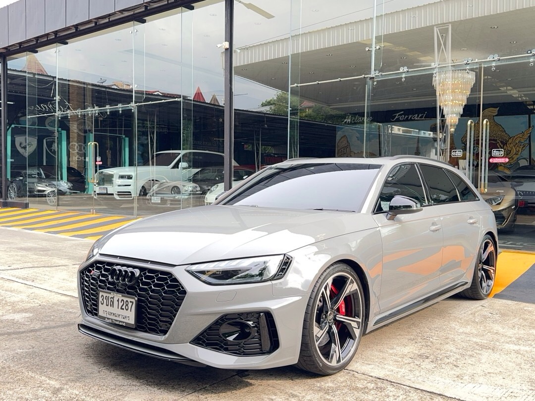 2023 Audi RS 4 Complitition V6 สีเทา (รูปที่ 2)