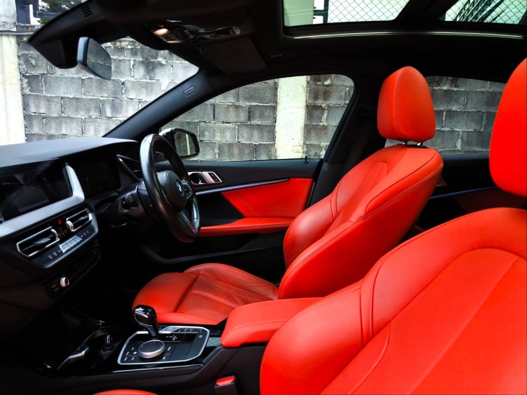 2023 BMW 220i Grand Coupe M SPORT สีขาว (รูปที่ 7)